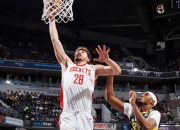 开云体育官网-步行者队惨败对手，跌入连败泥沼