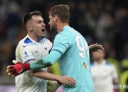 开云体育app-包含关键比赛门将表现出色，助球队取得胜利的词条