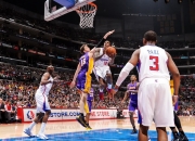 开云体育入口-关于洛杉矶举行高尔夫比赛，湖人表现胶着的信息