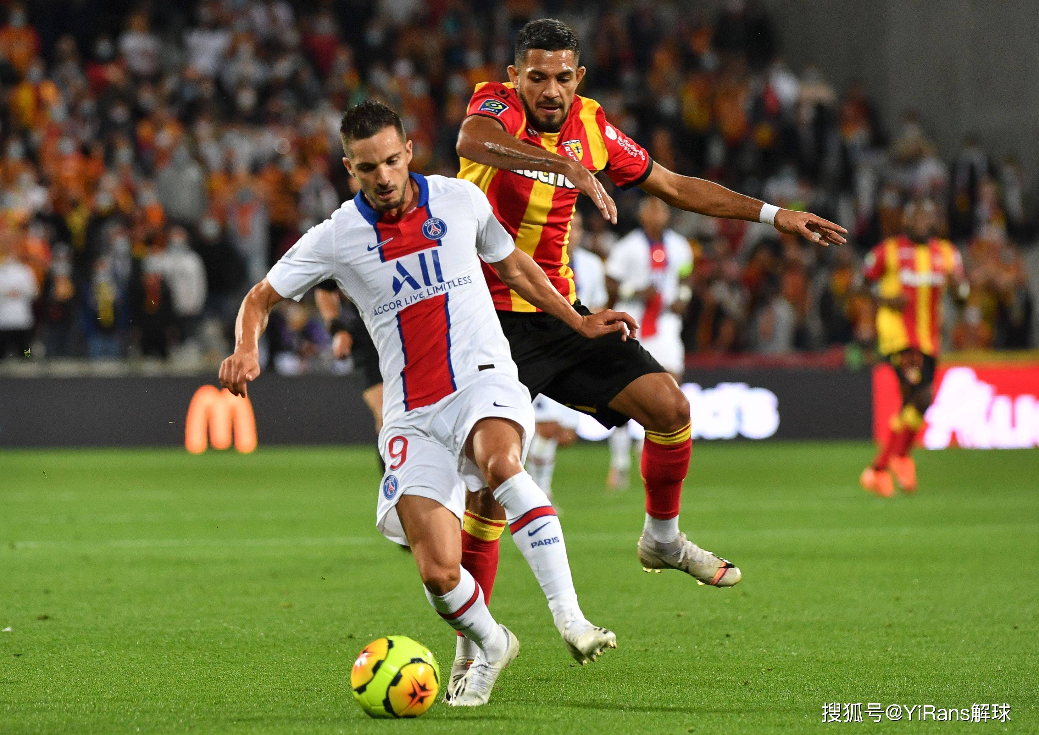 关于弗莱堡队大胜对手，赢得关键胜利的信息