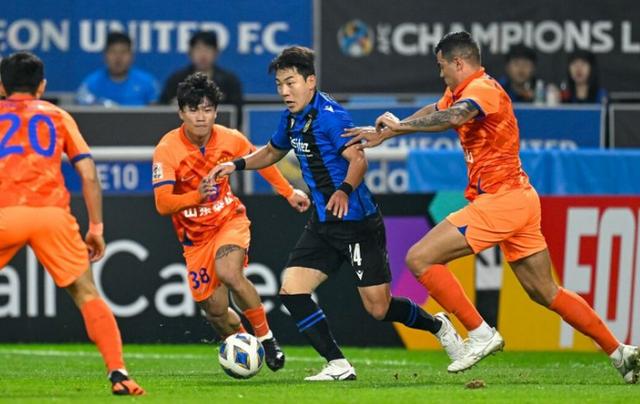 韩国球队创造历史佳绩，争夺亚冠荣誉