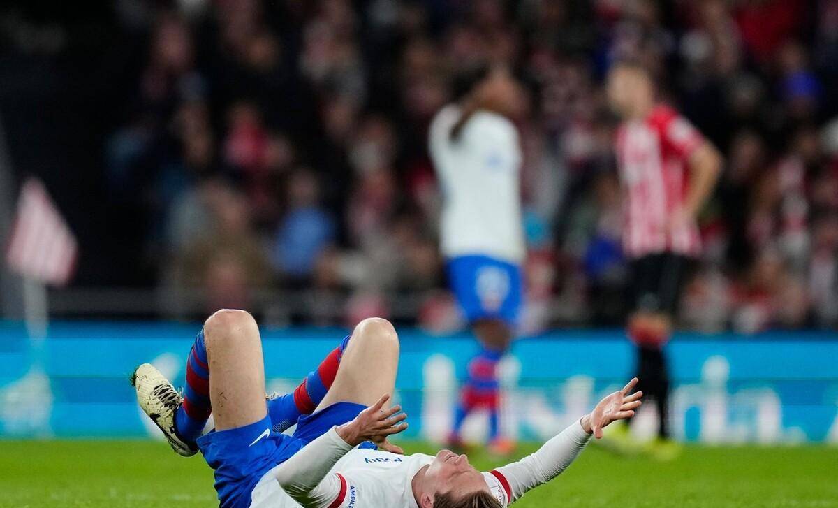 包含西班牙球队遭遇伤病潮,多名主力或将缺席的词条 包含西班牙球队遭遇伤病潮,多名主力或将缺席的词条