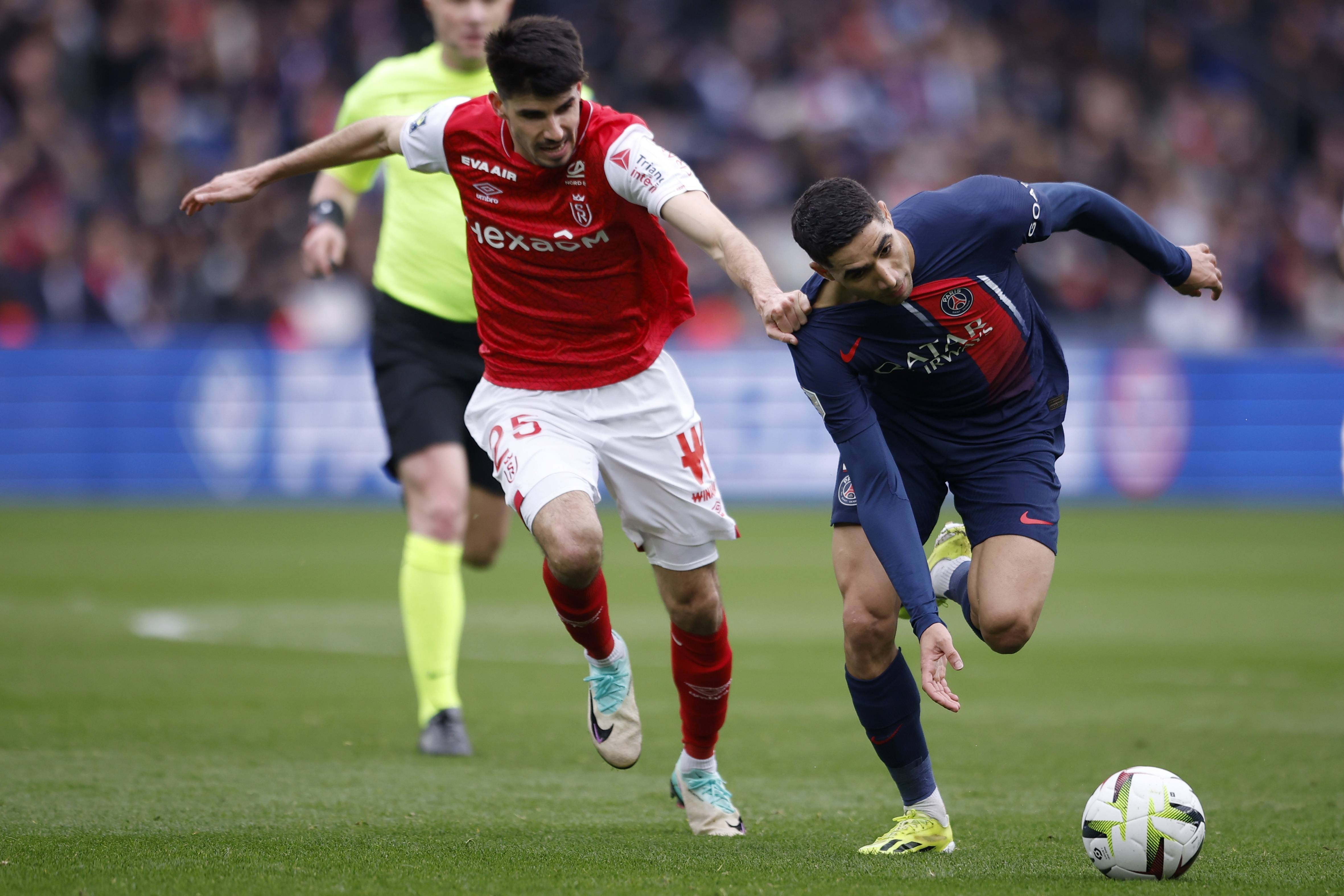 队伍的表现，法国足球界的热点话题的简单介绍