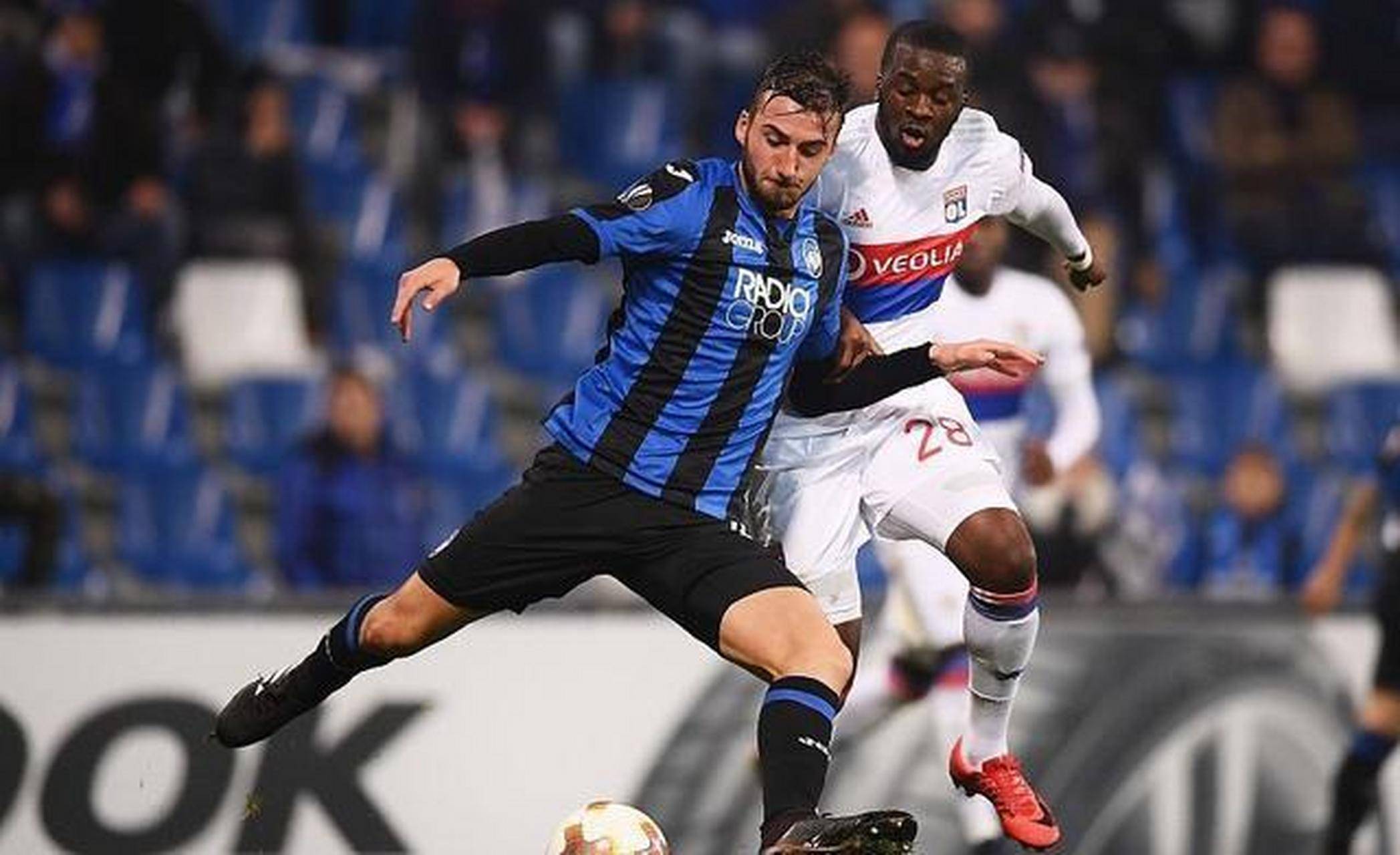 巴伦西亚锋将租借加盟拉齐奥，或成球队福地的简单介绍