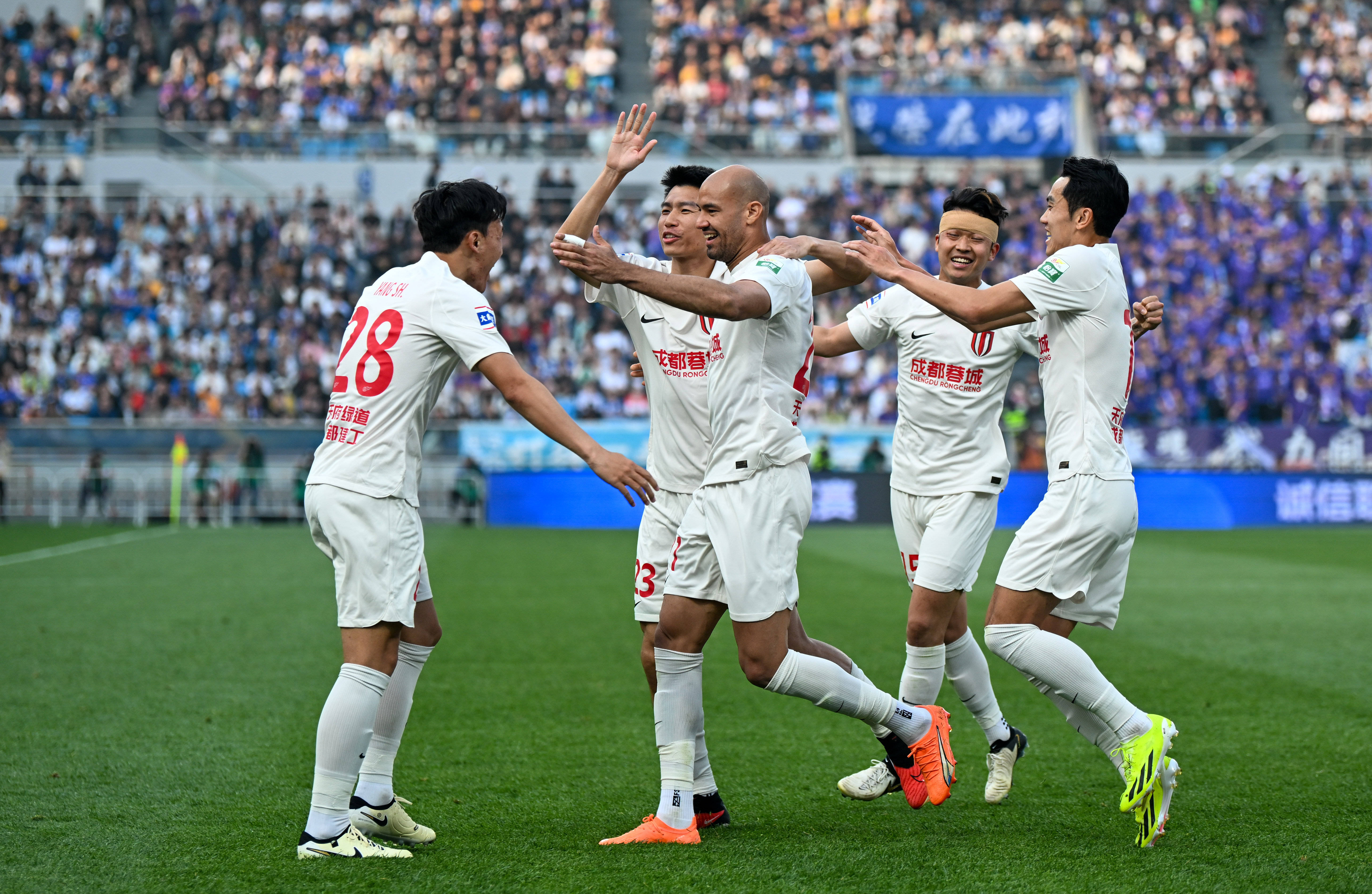 关于中超球队集训计划曝光，备战新赛季的信息