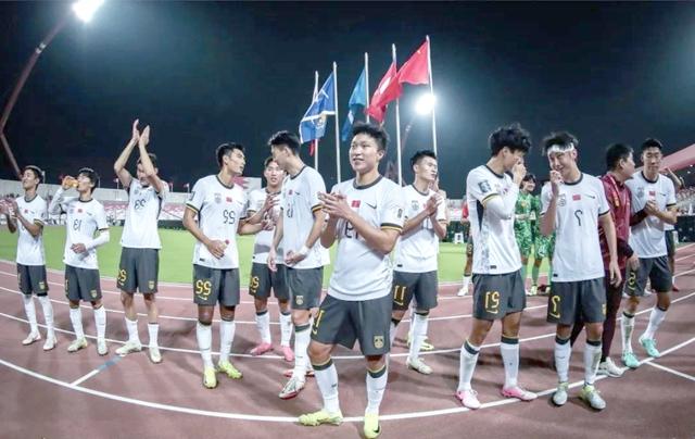 亚洲球队在国际赛事中闪耀登场 亚洲球队在国际赛事中闪耀登场