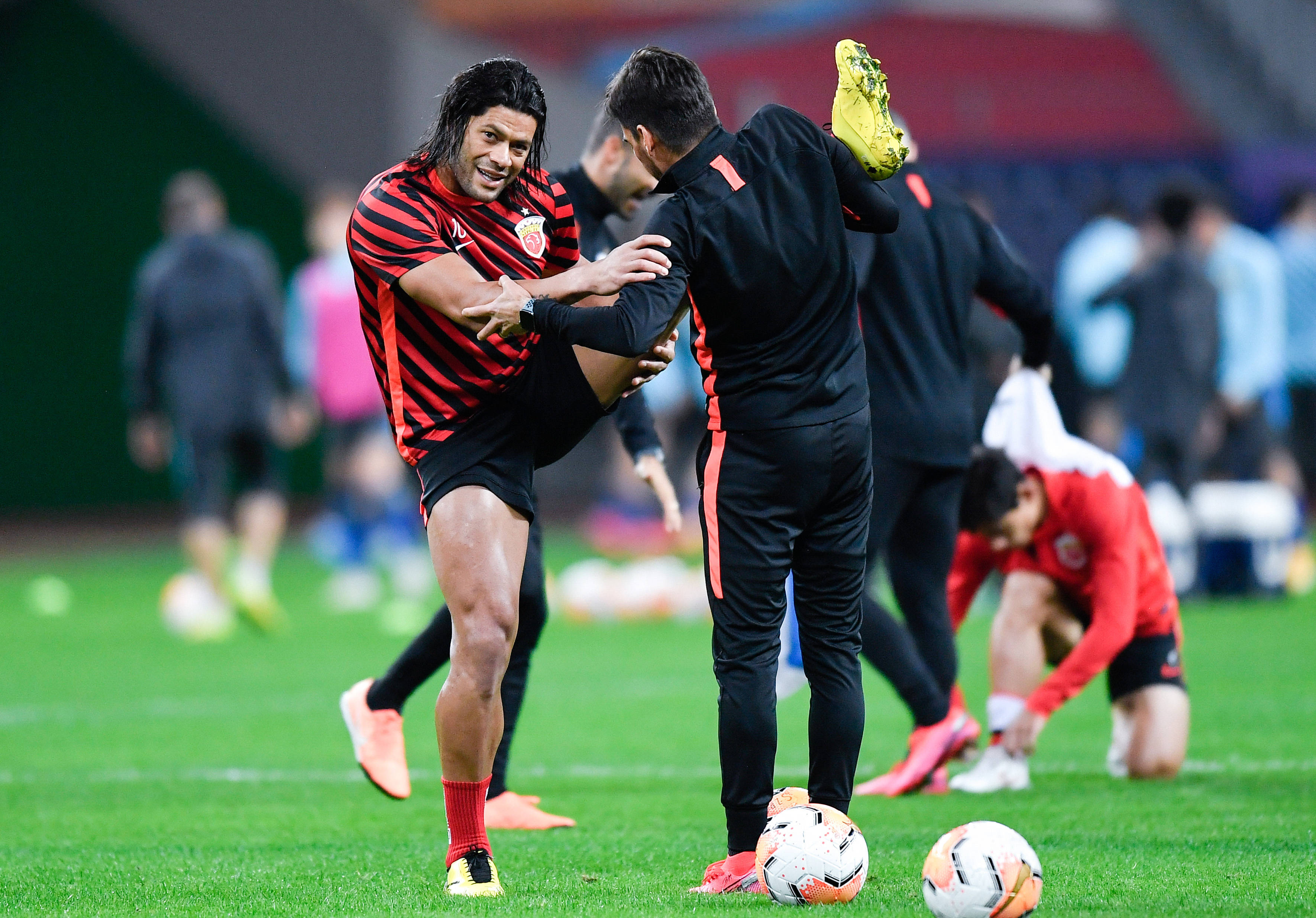 上港全主力出击江苏苏宁,实力对比傲人 上港全主力出击江苏苏宁,实力对比傲人