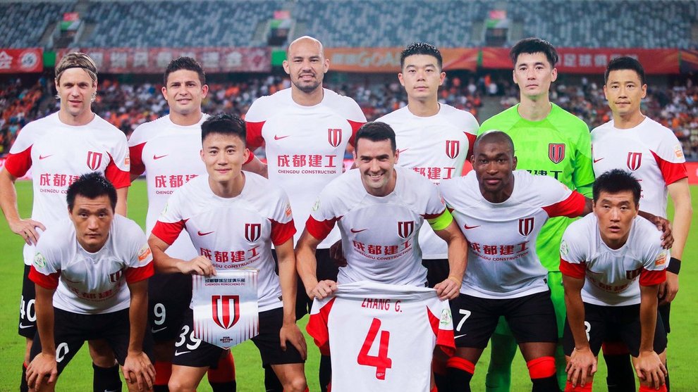 包含曼彻斯特联在对阵伊斯坦布尔巴萨克的比赛中取得胜利的词条