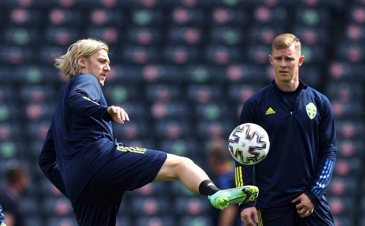 包含瑞典队欧洲杯表现：与对手战绩逼近的词条