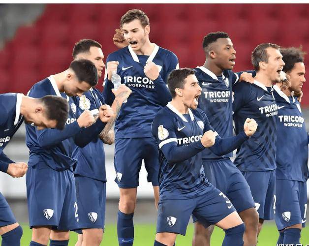 小组建立领先优势，门兴格拉德巴赫稳固排名的简单介绍