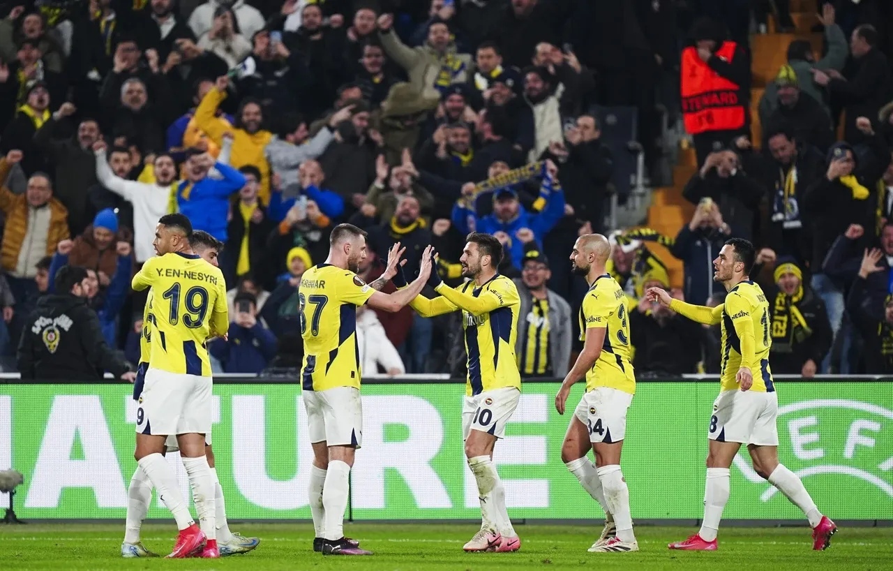 荷兰对阵马其顿,预料必有激烈对抗的简单介绍 荷兰对阵马其顿,预料必有激烈对抗的简单介绍