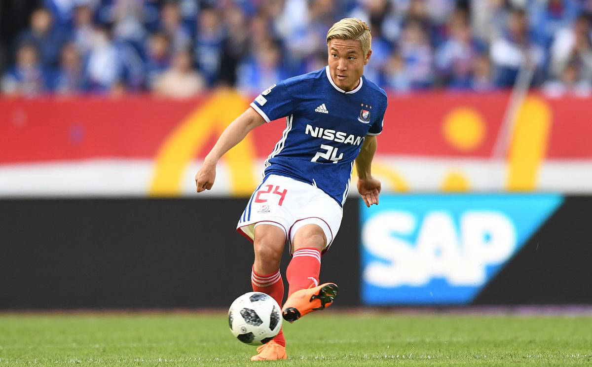 关于尼斯轻松击败对手，展现实力的信息