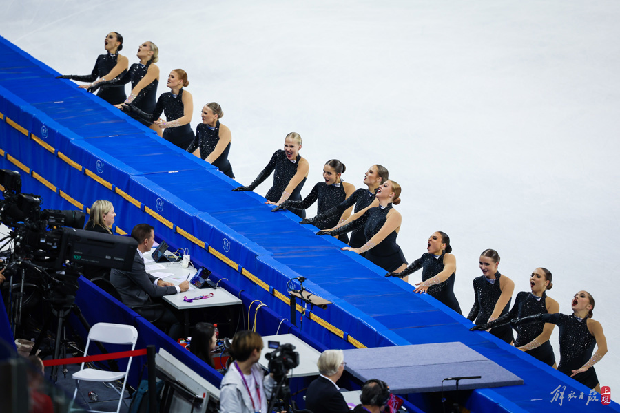 巴西选手荣获女子速滑短道米铜牌 巴西选手荣获女子速滑短道米铜牌