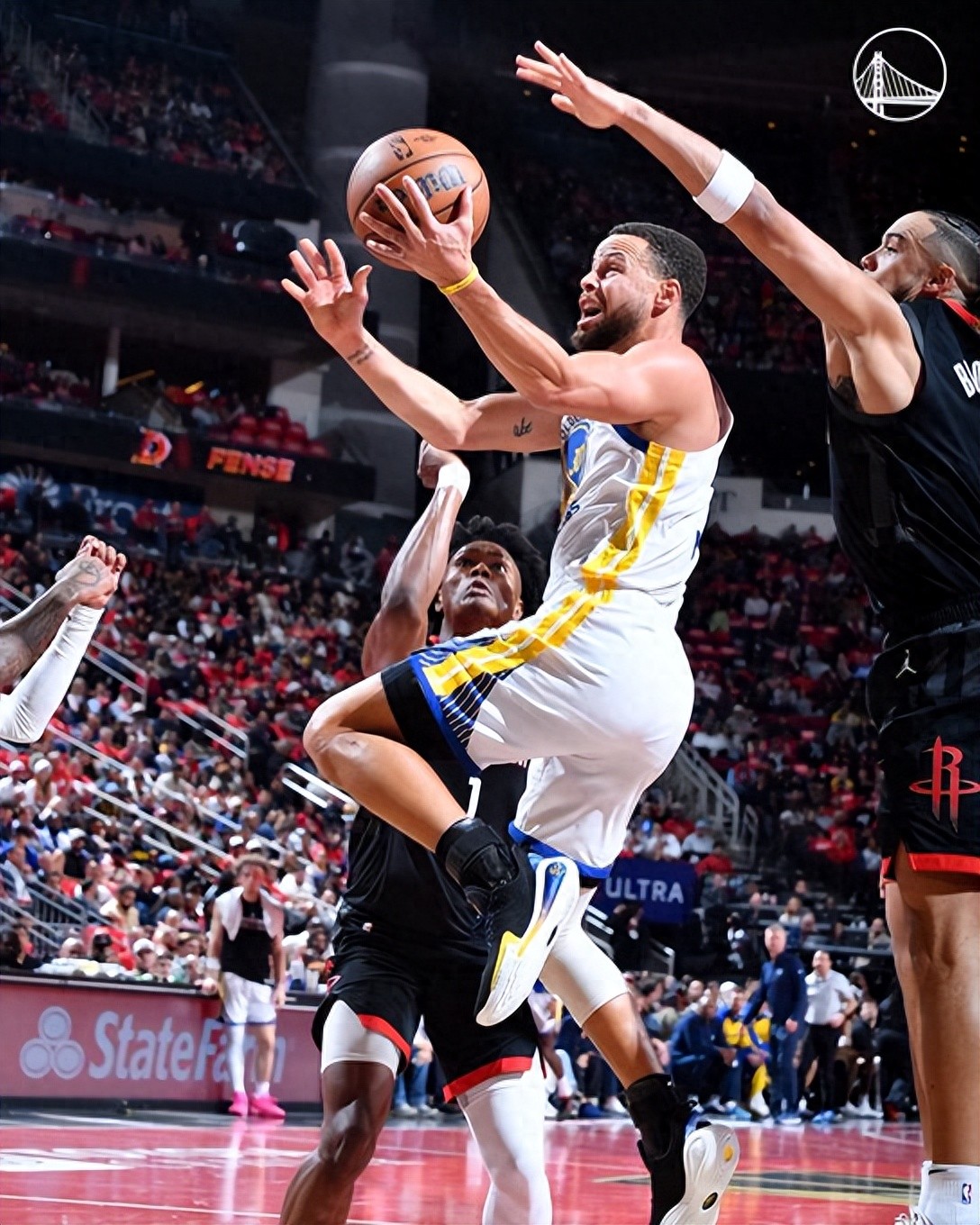 火箭首发阵容再现神勇,取得五连胜 火箭首发阵容再现神勇,取得五连胜