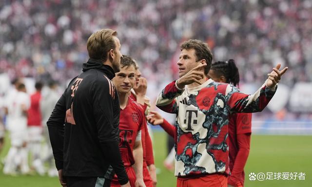 拜仁慕尼黑再次夺得德甲冠军,并锁定双冠王 拜仁慕尼黑再次夺得德甲冠军,并锁定双冠王