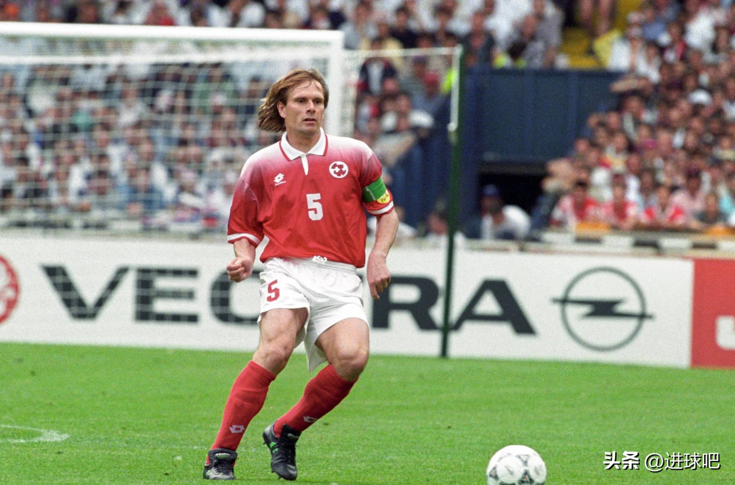 关于瑞士队迎战爱尔兰队,胜负难分的信息 关于瑞士队迎战爱尔兰队,胜负难分的信息