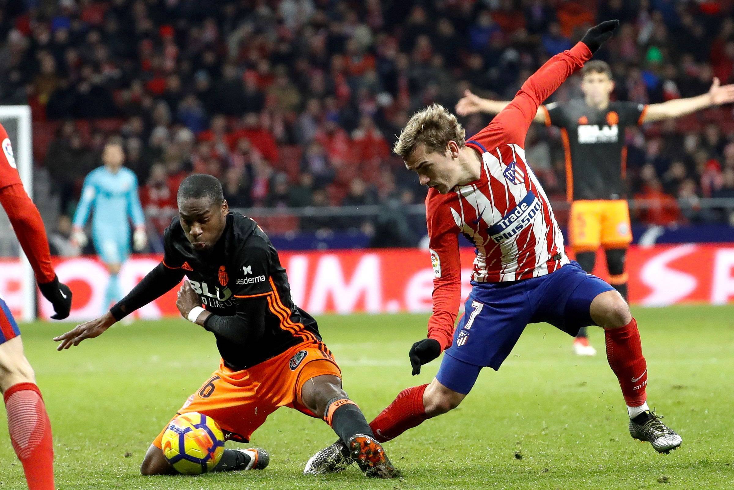 比利亚雷亚尔主场击败巴伦西亚韦 比利亚雷亚尔主场击败巴伦西亚韦