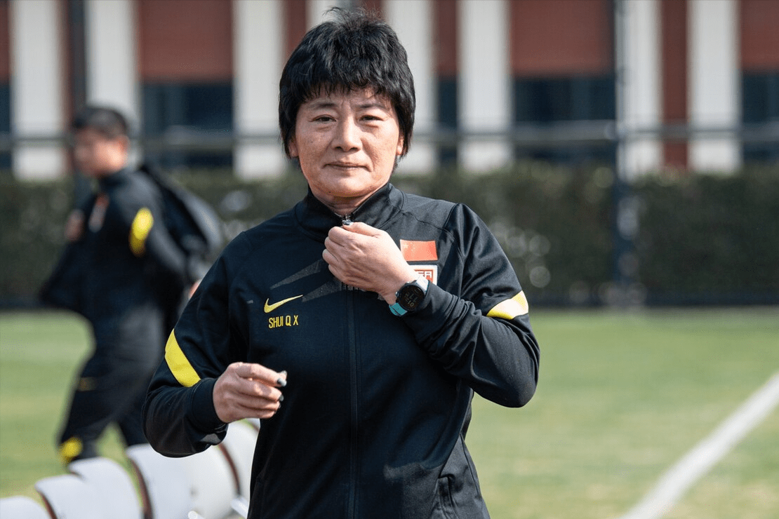 巴西女足队士气高涨冲击冠军 巴西女足队士气高涨冲击冠军