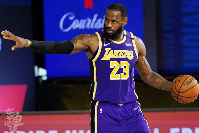 关于洛杉矶举行高尔夫比赛，湖人表现胶着的信息