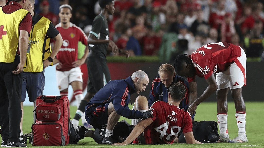 包含马拉松赛事中利物浦战胜对手成功伤退的词条