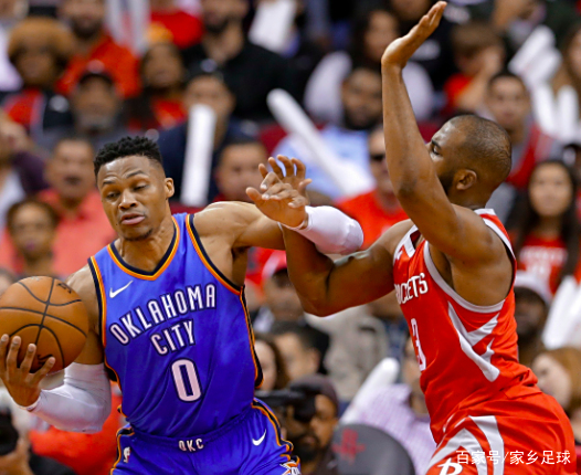 足球赛事中火箭战胜对手成功宣布退役 足球赛事中火箭战胜对手成功宣布退役