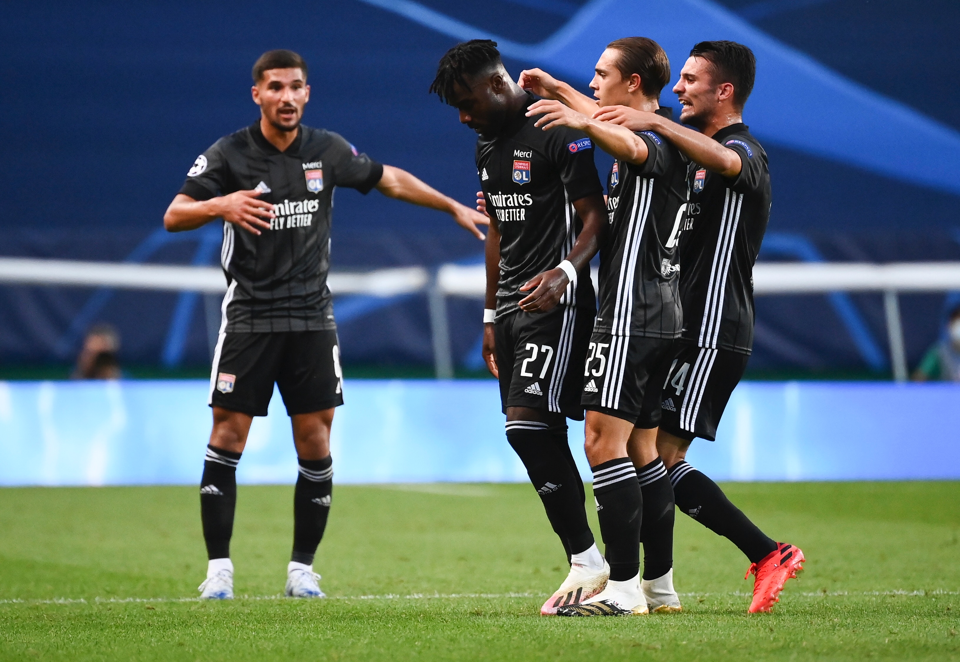 南特击败里昂，豪取联赛三连胜的简单介绍