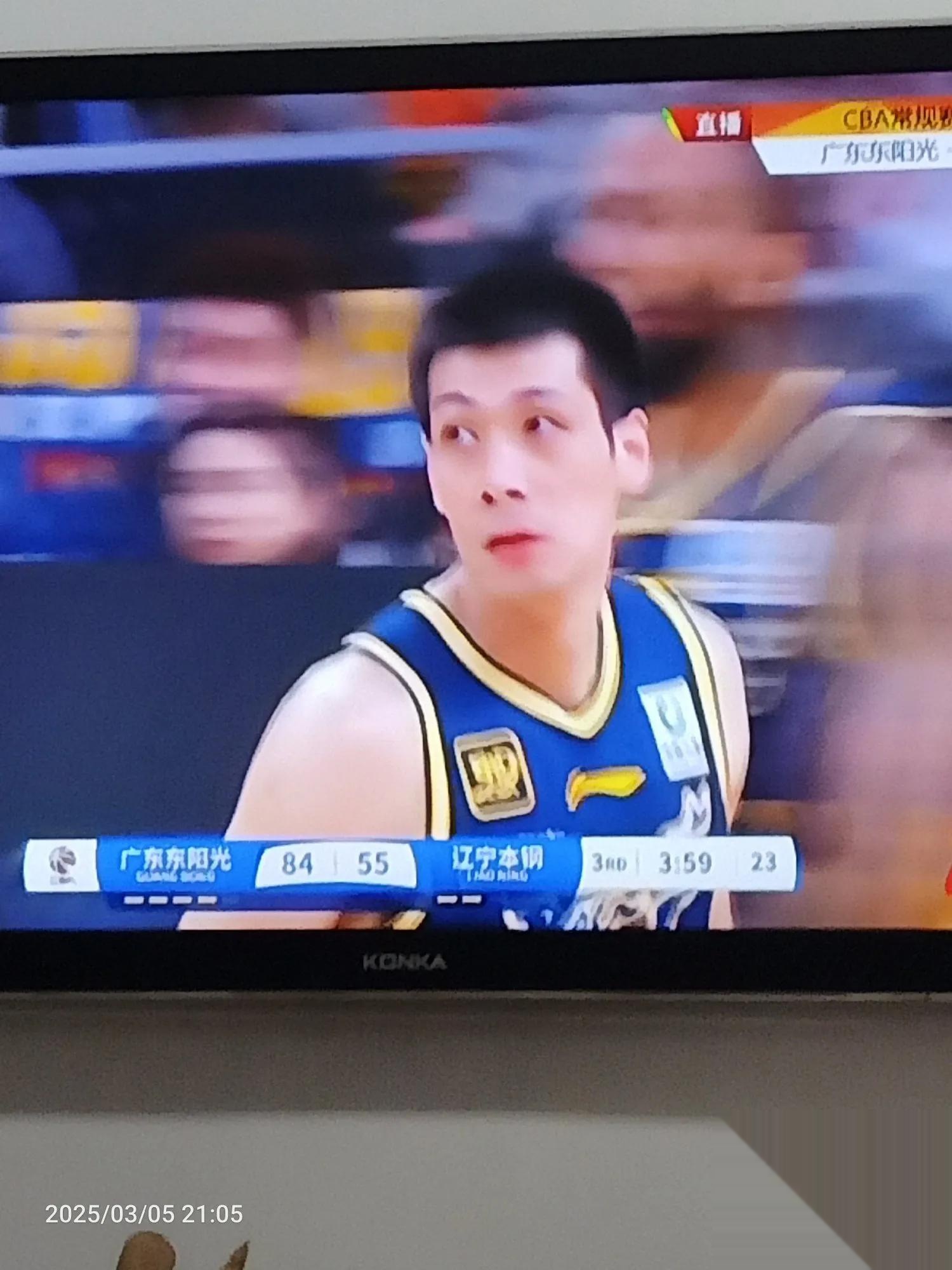 辽宁队零封对手,轻松赢得胜利 辽宁队零封对手,轻松赢得胜利