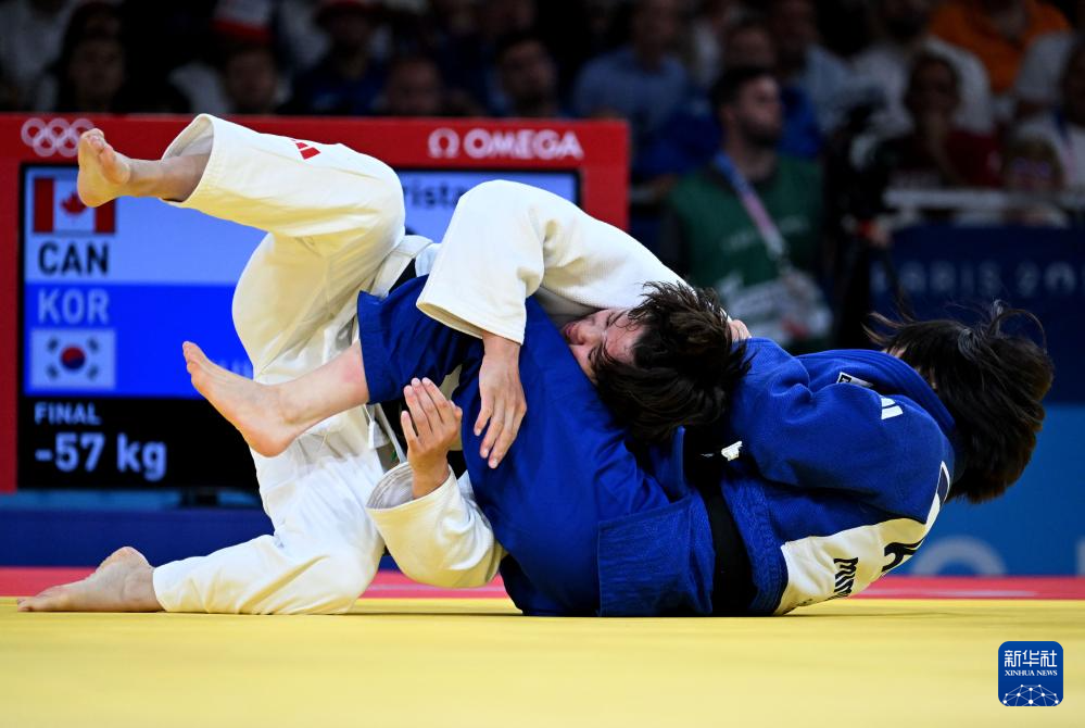 卢森堡选手夺得柔道比赛铜牌