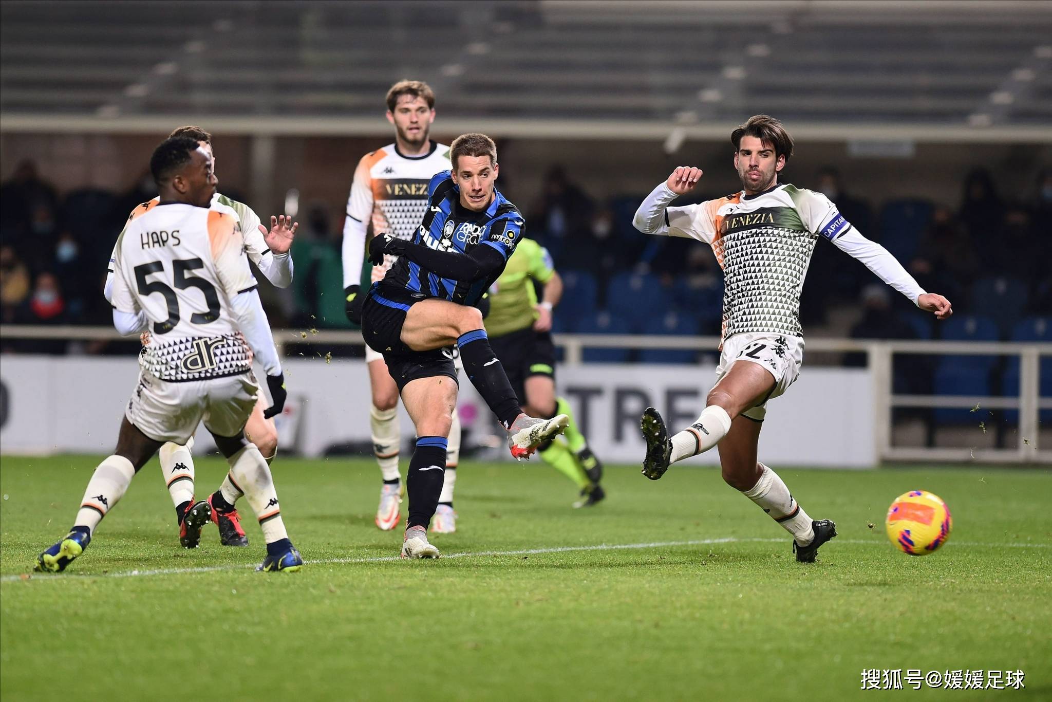 佛罗伦萨在主场迎战国际米兰,备战精神抖擞的简单介绍 佛罗伦萨在主场迎战国际米兰,备战精神抖擞的简单介绍