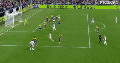 包含尤文图斯新援状态火爆，将领军冲击冠军宝座的词条