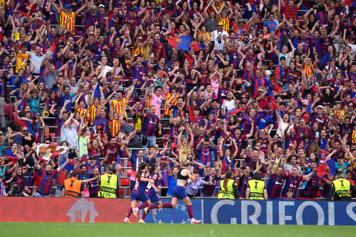 法国队在激烈的角逐中取得胜利,晋级半决赛 法国队在激烈的角逐中取得胜利,晋级半决赛