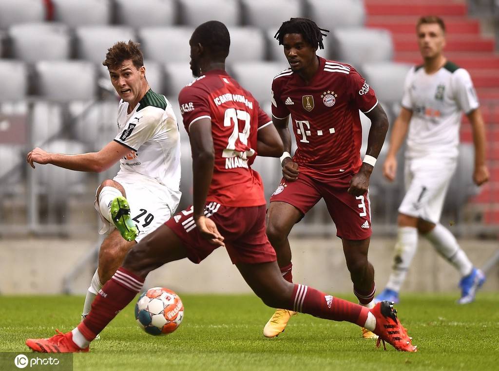 充满悬念！俱乐部友谊在伯纳乌球场上演