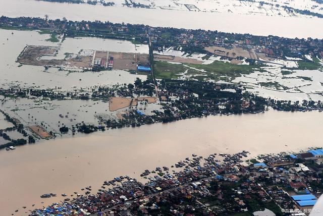 利比亚队在比赛中面临巨大挑战 利比亚队在比赛中面临巨大挑战