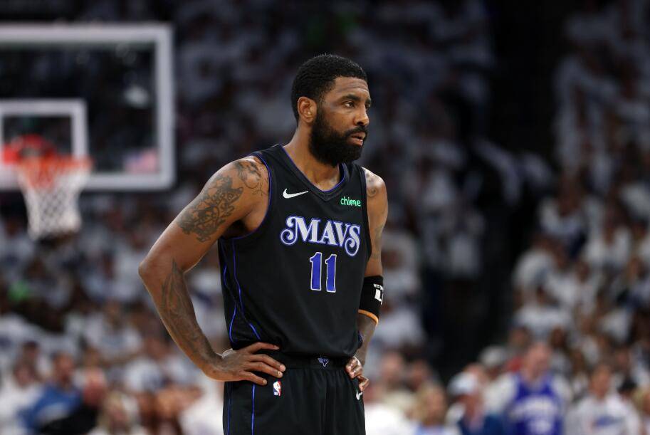 篮网碾压澳大利亚男篮,欧文高光表现的简单介绍 篮网碾压澳大利亚男篮,欧文高光表现的简单介绍