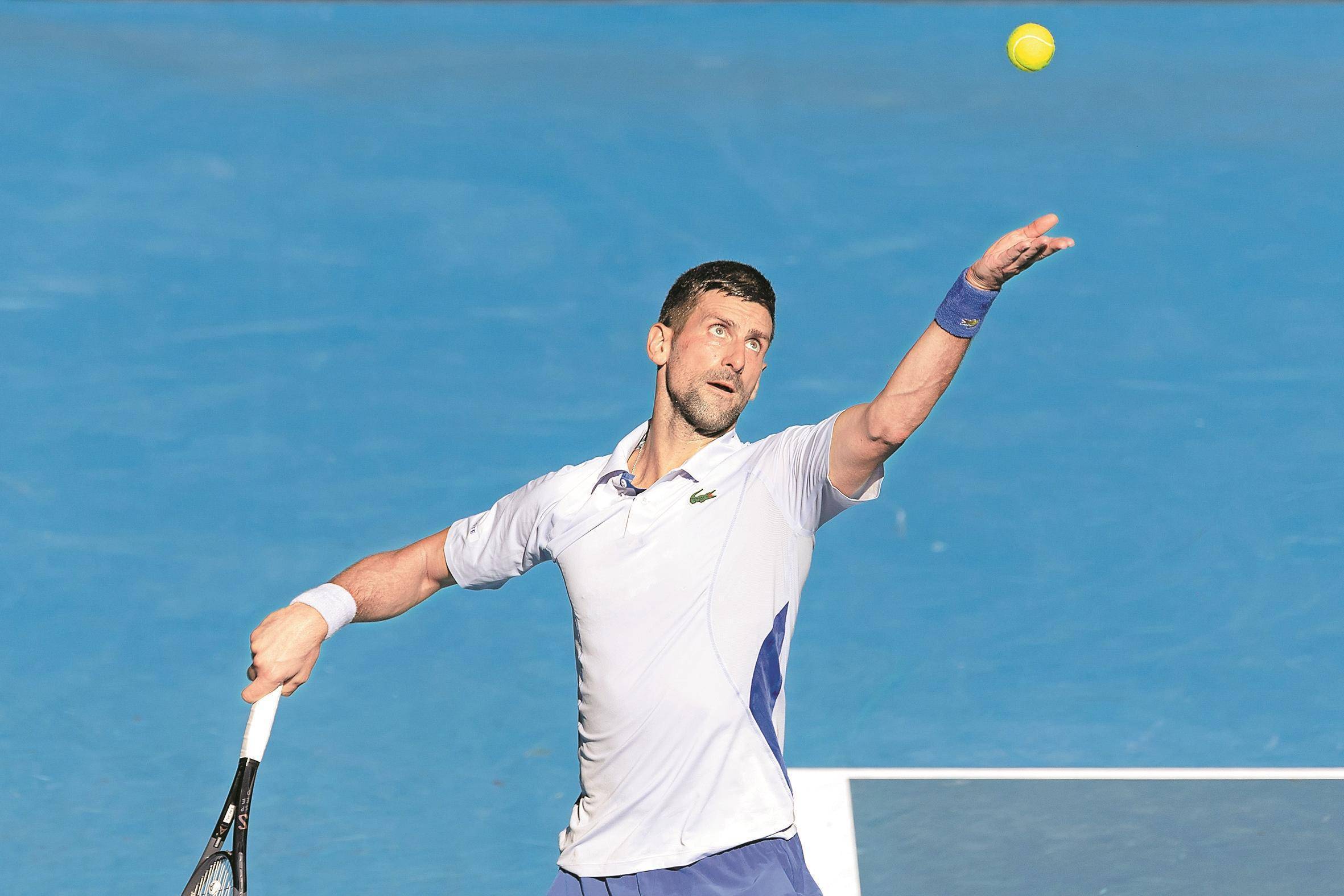 包含德国网球队绝地反击日本网球队，德约科维奇绝境逆转的词条