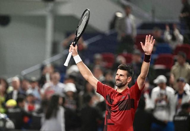 包含德国网球队绝地反击日本网球队，德约科维奇绝境逆转的词条