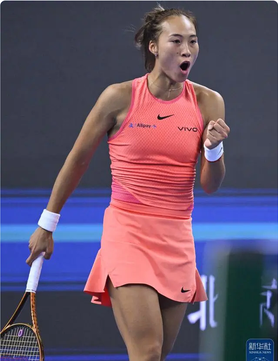 关于网球惊险逆转取胜，粉丝狂欢不已的信息