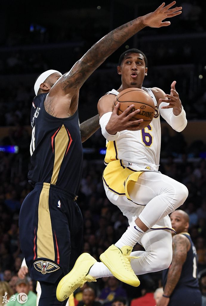 公牛逆转鹈鹕，克莱高光表现